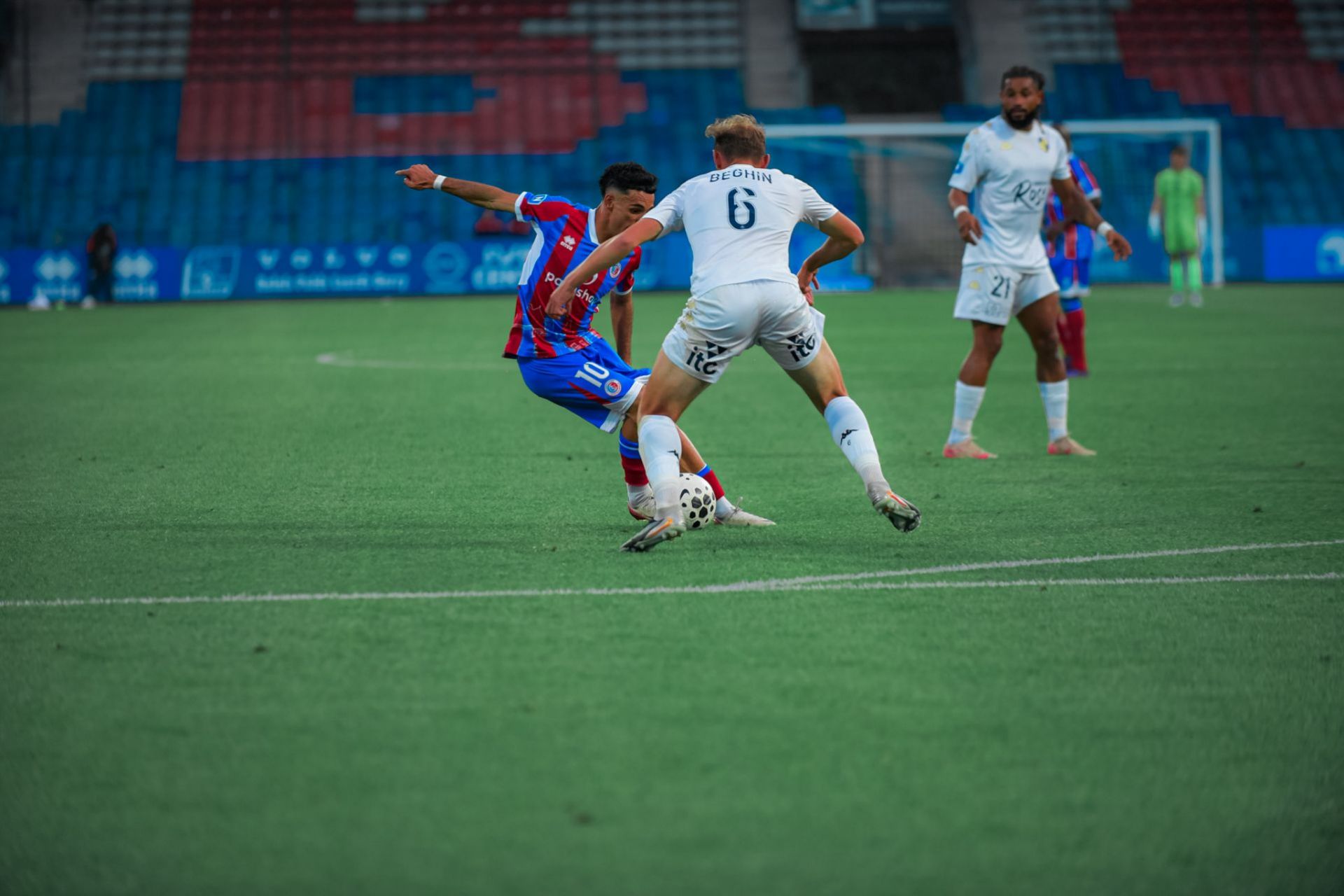 LE STADE BRIOCHIN À LA LOUPE